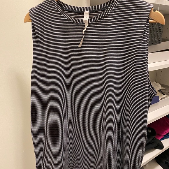 Lululemon Love Sleeveless Top in navy stripe